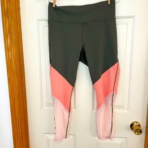 Fabletics Zone Powerhold High Waisted 7/8 XL